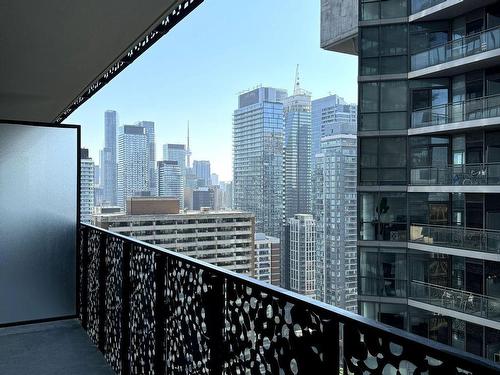 2609-55 Charles St E, Toronto, ON - Outdoor With View With Exterior