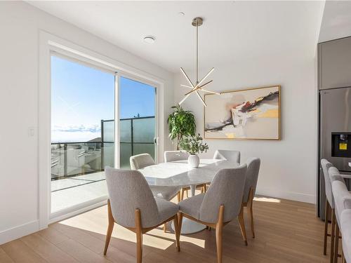 2299 Hudson Terr, Sooke, BC - Indoor Photo Showing Dining Room