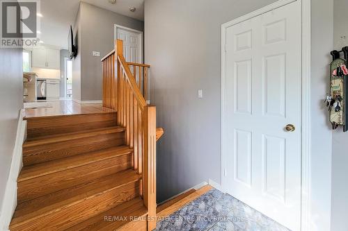 37 Foxtrot Drive, Hamilton, ON - Indoor Photo Showing Other Room