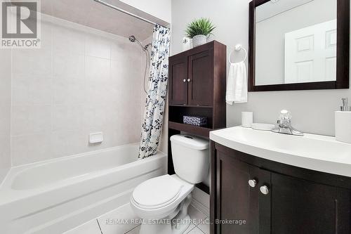 37 Foxtrot Drive, Hamilton (Stoney Creek Mountain), ON - Indoor Photo Showing Bathroom