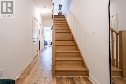 16 Raspberry Lane, Hamilton (Mount Hope), ON - Indoor Photo Showing Other Room