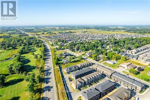 16 Raspberry Lane, Hamilton (Mount Hope), ON - Outdoor With View