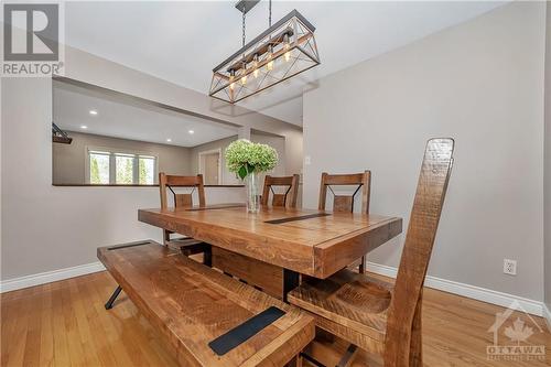 12 Silver Horse Crescent, Ottawa, ON - Indoor Photo Showing Dining Room