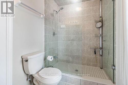 43 Finegan Circle, Brampton (Northwest Brampton), ON - Indoor Photo Showing Bathroom