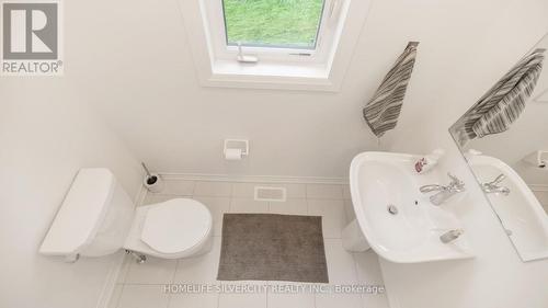 316 Bismark Drive, Cambridge, ON - Indoor Photo Showing Bathroom