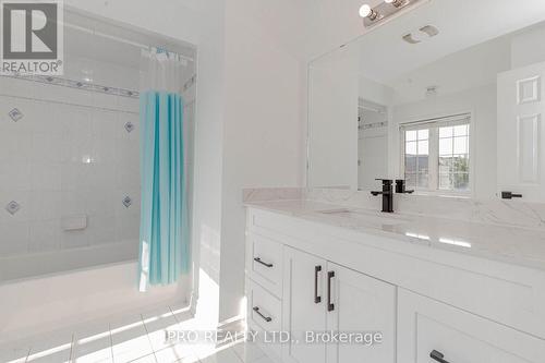 23 Hot Spring Road, Brampton (Sandringham-Wellington North), ON - Indoor Photo Showing Bathroom