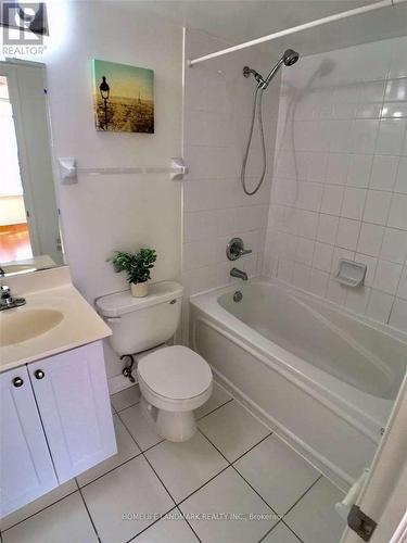 1811 - 1 Rean Drive, Toronto (Bayview Village), ON - Indoor Photo Showing Bathroom