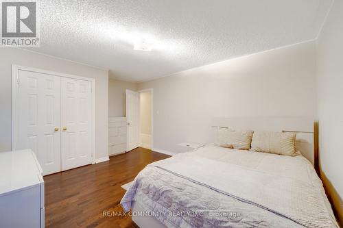 10 Shuttleworth Drive, Clarington (Courtice), ON - Indoor Photo Showing Bedroom