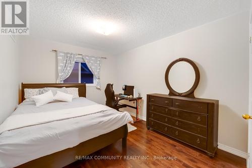 10 Shuttleworth Drive, Clarington (Courtice), ON - Indoor Photo Showing Bedroom