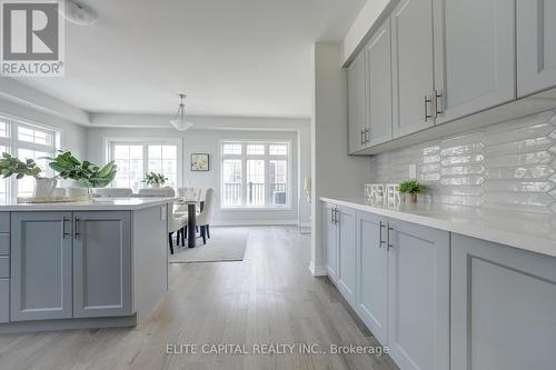 105 Yorkton Boulevard, Markham (Angus Glen), ON - Indoor Photo Showing Kitchen