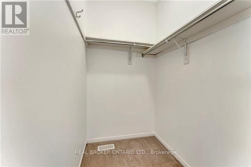 31 Hoodless Court, Brantford, ON - Indoor With Storage