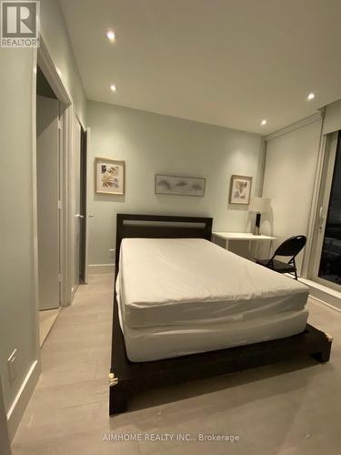 4009 - 1 Bloor Street E, Toronto (Church-Yonge Corridor), ON - Indoor Photo Showing Bedroom