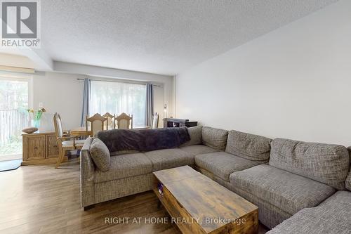 144 - 4662 Kingston Road, Toronto (West Hill), ON - Indoor Photo Showing Living Room