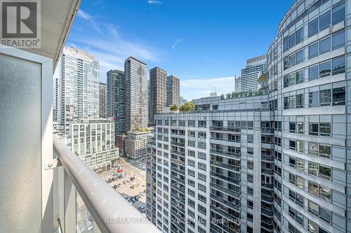 1920 - 352 Front Street W, Toronto (Waterfront Communities), ON - Outdoor With Facade