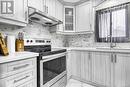 23 Hector Court, Brampton (Central Park), ON  - Indoor Photo Showing Kitchen With Upgraded Kitchen 