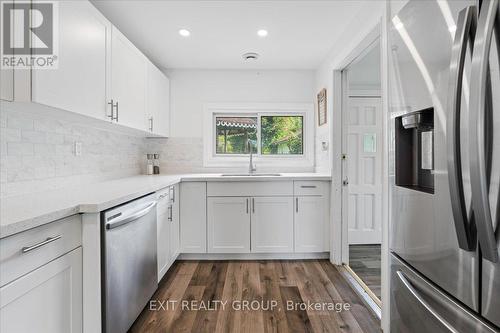 217 Norwood Road, Marmora And Lake, ON - Indoor Photo Showing Kitchen With Upgraded Kitchen