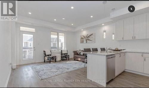 1907 Thames Circle, Milton (Bowes), ON - Indoor Photo Showing Other Room