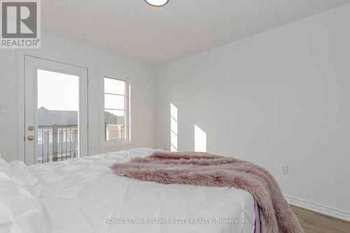 1907 Thames Circle, Milton (Bowes), ON - Indoor Photo Showing Bedroom