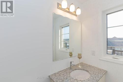 1907 Thames Circle, Milton, ON - Indoor Photo Showing Bathroom