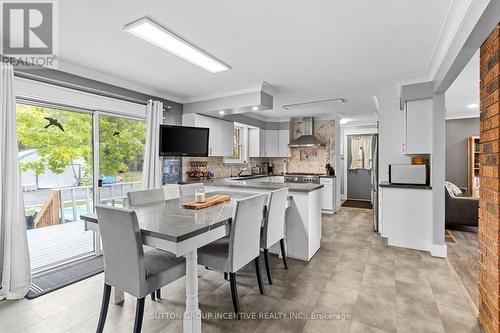 7941 10 Sideroad, Innisfil, ON - Indoor Photo Showing Dining Room