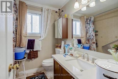 19 Brownwood Drive E, Barrie, ON - Indoor Photo Showing Bathroom