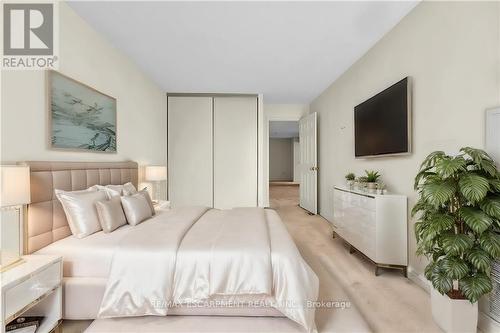 201 - 1237 North Shore Boulevard E, Burlington (Brant), ON - Indoor Photo Showing Bedroom