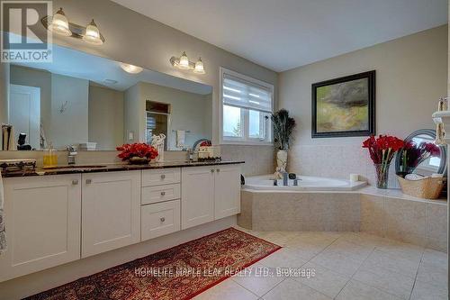 14 Mccandless Court N, Caledon, ON - Indoor Photo Showing Bathroom