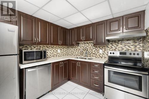 1809 - 155 Hillcrest Avenue, Mississauga (Cooksville), ON - Indoor Photo Showing Kitchen With Stainless Steel Kitchen With Double Sink With Upgraded Kitchen