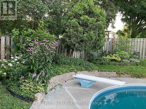 73 Wright Crescent, Caledon, ON - Outdoor With Backyard