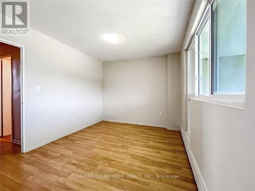 511 - 350 Quigley Road, Hamilton (Vincent), ON - Indoor Photo Showing Other Room