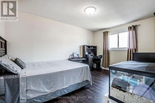 24 Bow Valley Drive, Hamilton (Riverdale), ON - Indoor Photo Showing Bedroom