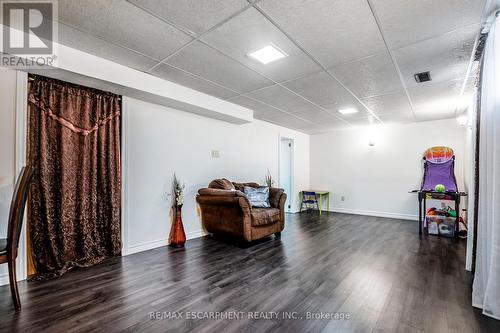 24 Bow Valley Drive, Hamilton (Riverdale), ON - Indoor