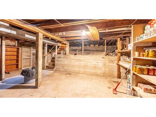 2816 Highway 3, Erickson, BC - Indoor Photo Showing Basement