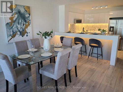 510 - 48 Suncrest Boulevard, Markham (Commerce Valley), ON - Indoor Photo Showing Dining Room