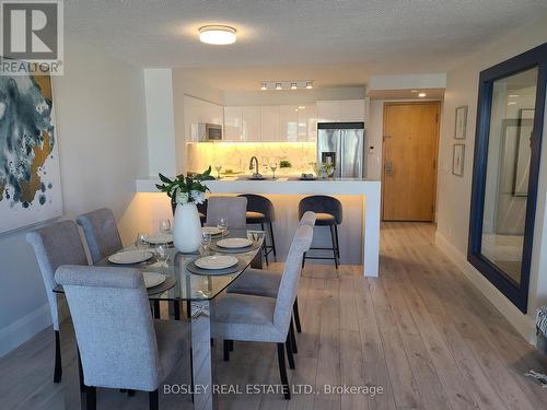 510 - 48 Suncrest Boulevard, Markham (Commerce Valley), ON - Indoor Photo Showing Dining Room