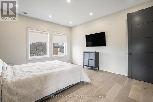 1019 Strathy Avenue, Mississauga (Lakeview), ON - Indoor Photo Showing Bedroom