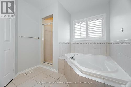 67 Sussexvale Drive, Brampton (Sandringham-Wellington), ON - Indoor Photo Showing Bathroom