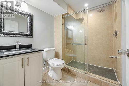 67 Sussexvale Drive, Brampton (Sandringham-Wellington), ON - Indoor Photo Showing Bathroom