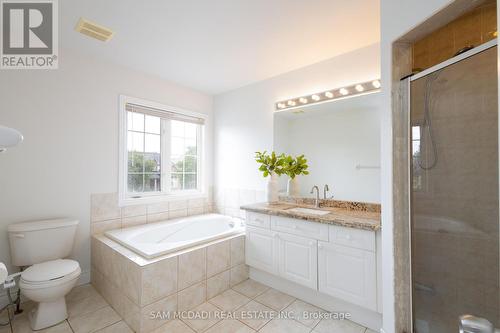 2429 Aztec Gate, Oakville (West Oak Trails), ON - Indoor Photo Showing Bathroom