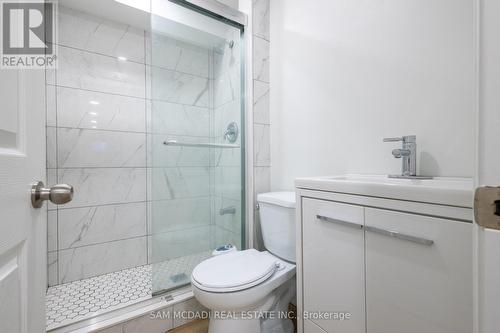 2429 Aztec Gate, Oakville (West Oak Trails), ON - Indoor Photo Showing Bathroom