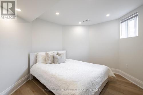 2429 Aztec Gate, Oakville, ON - Indoor Photo Showing Bedroom