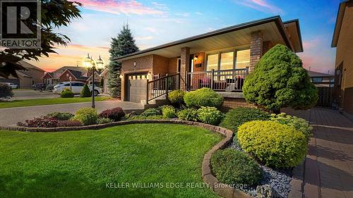 21 Haskins Court, Hamilton (Red Hill), ON - Outdoor With Deck Patio Veranda