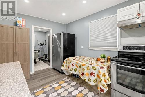 383 Frank Avenue, Windsor, ON - Indoor Photo Showing Bedroom