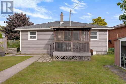 383 Frank Avenue, Windsor, ON - Outdoor