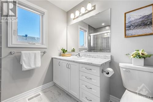 2490 Waterlilly Way, Ottawa, ON - Indoor Photo Showing Bathroom