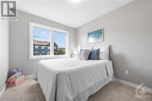 2490 Waterlilly Way, Ottawa, ON - Indoor Photo Showing Bedroom