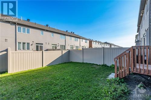 2490 Waterlilly Way, Ottawa, ON - Outdoor