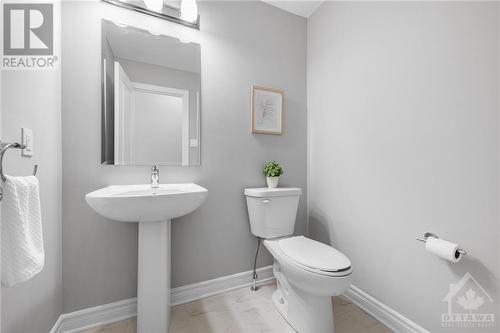 2490 Waterlilly Way, Ottawa, ON - Indoor Photo Showing Bathroom