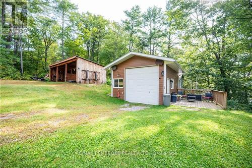 26 Clark'S Landing Lane, Laurentian Hills, ON - Outdoor With Exterior