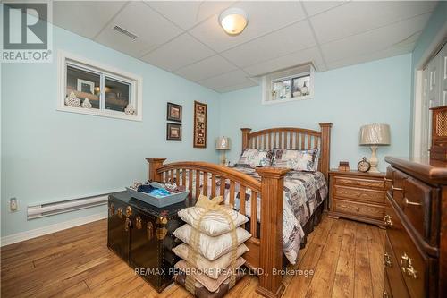 26 Clark'S Landing Lane, Laurentian Hills, ON - Indoor Photo Showing Bedroom